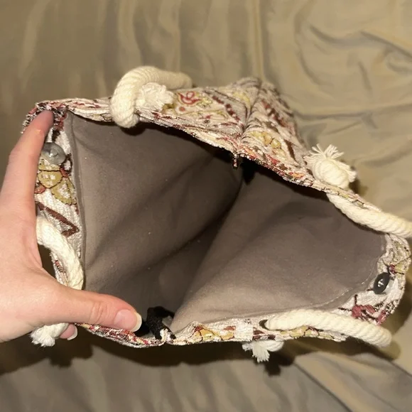 NWOT: Handmade Bag, Tote: Rope Handles - Picture 3 of 3